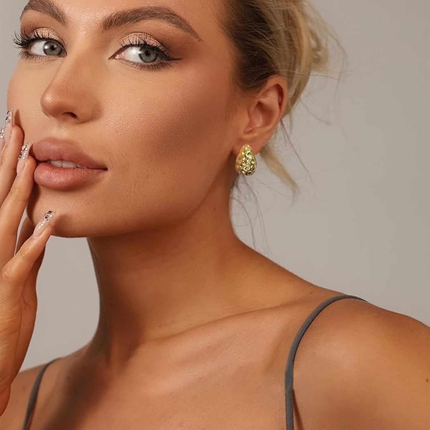 image:image9 Pairs Gold Hoop Earrings for Women Trendy Thick Twisted Gold Earrings Lightweight Chunky Hoop Earring Set Jewelry for GiftsAGold